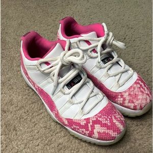 Womens air jordan 11 retro low snakeskin